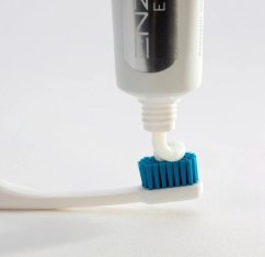 Enzymel Estetix zubní pasta proti pigmentacím, 75ml