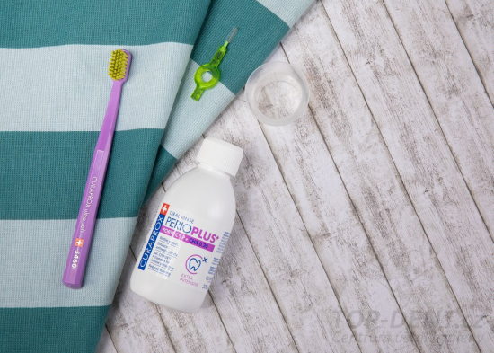 Curaprox Perio Plus+ Forte ústní voda (0,20% CHX), 200ml