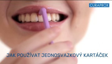 Jak správně používat jednosvazkové kartáčky CURAPROX?