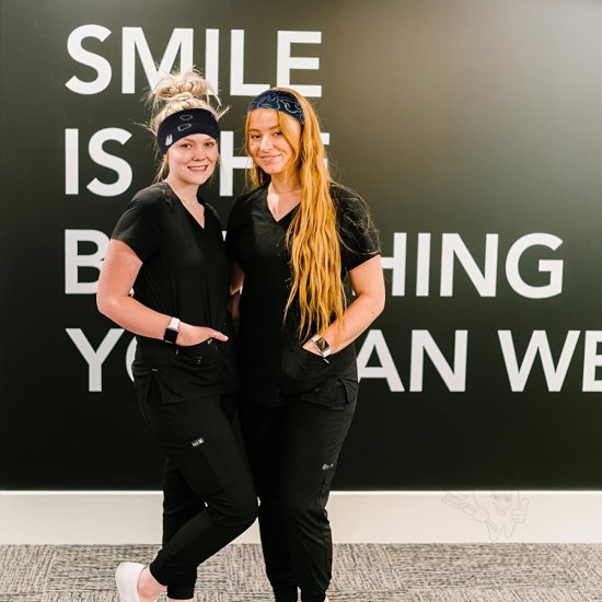 Čelenka s dentálním motivem, 1 ks (vzor 1)