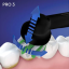 Oral-B PRO 3 3900N Cross Action Black/White DUO elektrický kartáček + extra hlavice