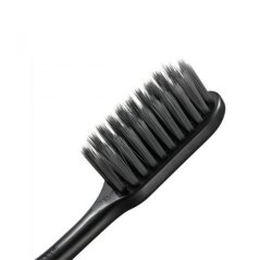 Colgate Slim Charcoal zubní kartáček (soft)