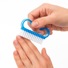 Kartáček malý na nehty modrý, 1 ks