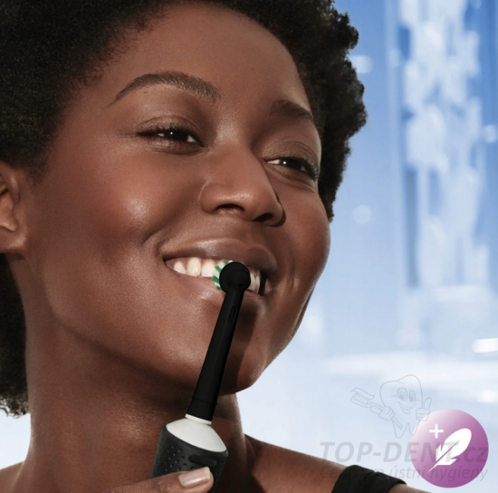 Oral-B Vitality PRO D103 Cross DUO elektrické zubní kartáčky Black/Lilac (box)