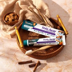 Himalaya Stain Away zubná pasta na odstránenie pigmentácií, 75ml